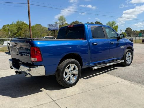 Used 2016 RAM 1500 Big Horn image 7