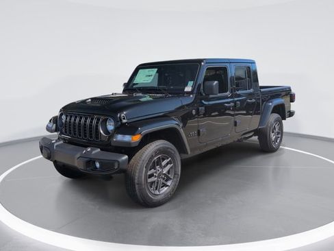 New 2025 Jeep Gladiator Sport image 1