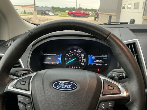 Used 2024 Ford Edge Titanium w/ Equipment Group 301A AWD/4WD image 13