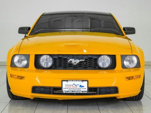 Used 2007 Ford Mustang GT Premium image 3