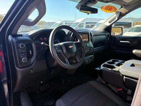 Used 2022 Chevrolet Silverado 1500 Custom image 10