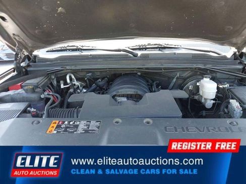 Used 2020 Chevrolet Suburban LT image 20