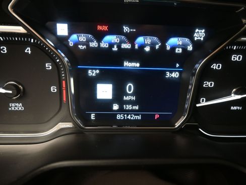 Used 2021 GMC Yukon Denali image 21