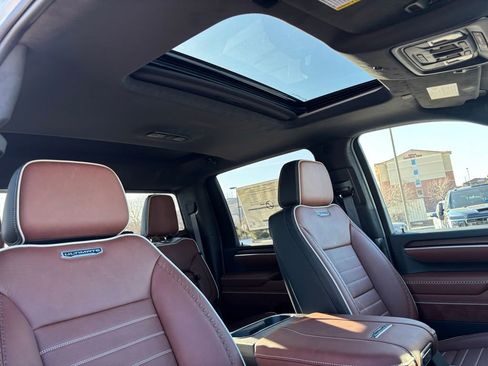 New 2026 GMC Sierra 3500 Denali Ultimate image 39