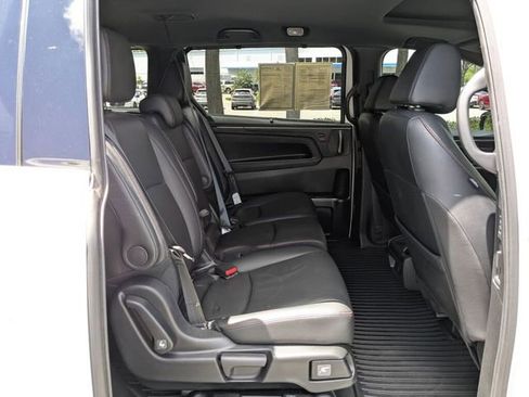 Certified 2023 Honda Odyssey Sport image 36