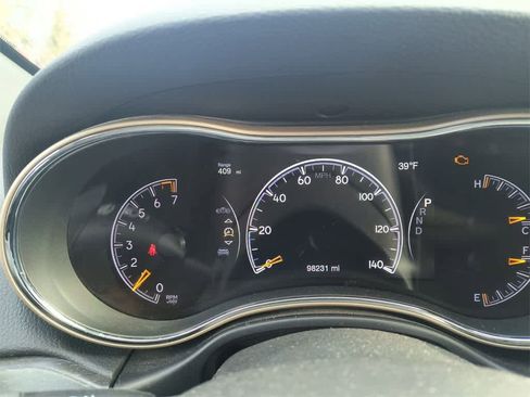 Used 2017 Jeep Grand Cherokee Laredo w/ Quick Order Package 23E image 16