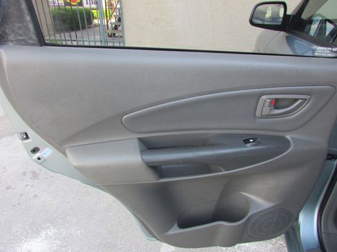 Used 2006 Hyundai Tucson Limited FWD image 33