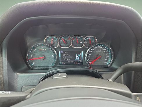 Used 2018 Chevrolet Silverado 1500 LT w/ Texas Edition AWD/4WD image 22