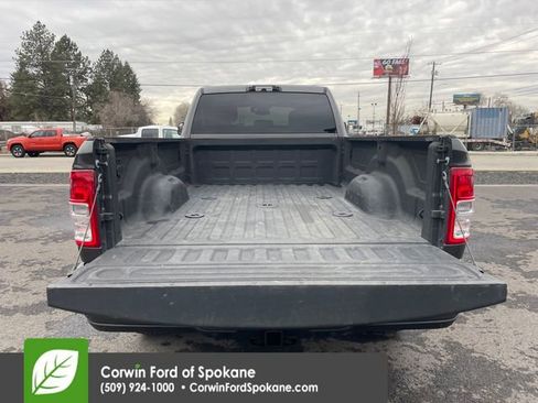 Used 2022 RAM 3500 Big Horn w/ Level A Equipment Group image 20