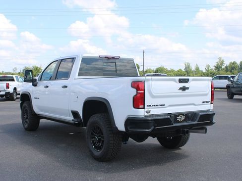 New 2026 Chevrolet Silverado 2500 ZR2 w/ LPO, Dark Essentials Package AWD/4WD image 7