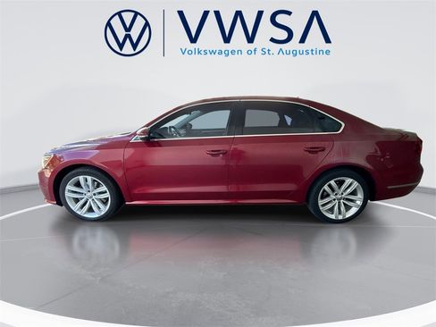 Used 2018 Volkswagen Passat 2.0T SE image 4