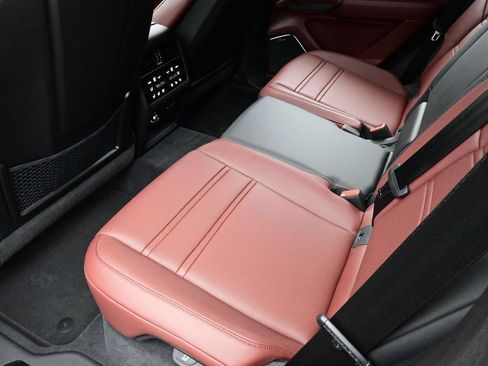 New 2025 Porsche Cayenne Turbo AWD/4WD image 15