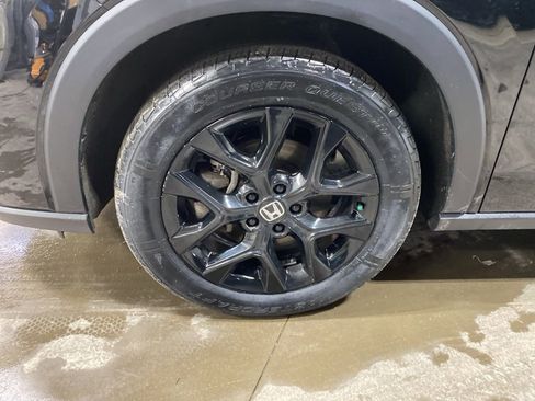 Certified 2024 Honda HR-V Sport image 17