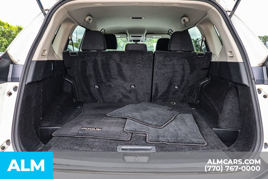 Used 2023 Nissan Rogue S FWD image 22