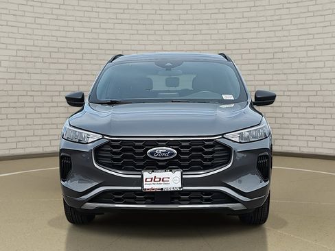 Used 2024 Ford Escape ST-Line image 2