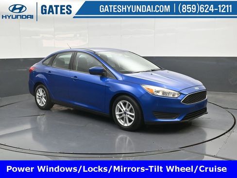 Used 2018 Ford Focus SE image 4