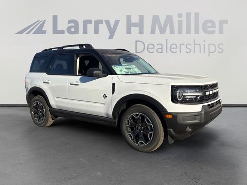 New 2025 Ford Bronco Sport Outer Banks image 7