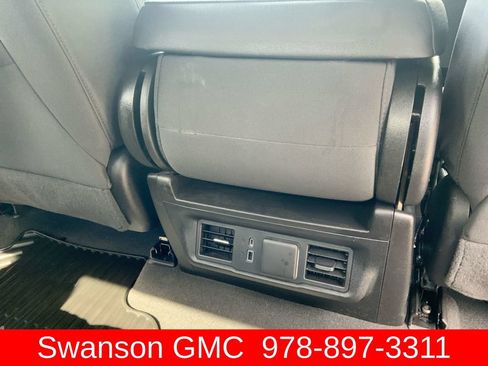 Certified 2024 Chevrolet Silverado 1500 LT AWD/4WD image 30