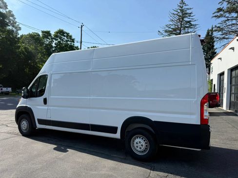 Used 2025 RAM ProMaster 3500 FWD image 4