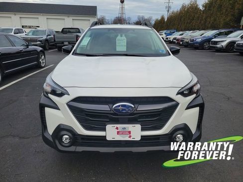 Certified 2025 Subaru Outback Premium image 2