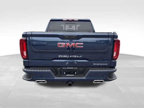 Used 2023 GMC Sierra 1500 Denali w/ Denali Reserve Package AWD/4WD image 18