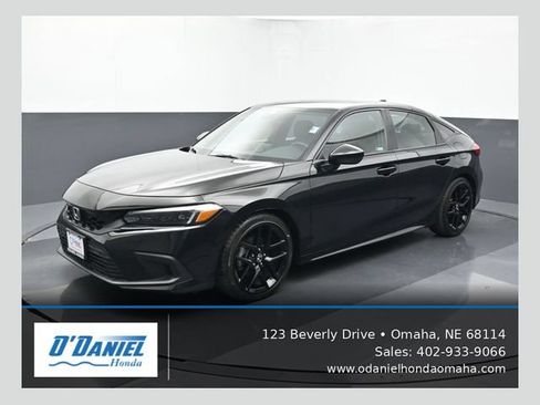 Used 2023 Honda Civic Sport image 1