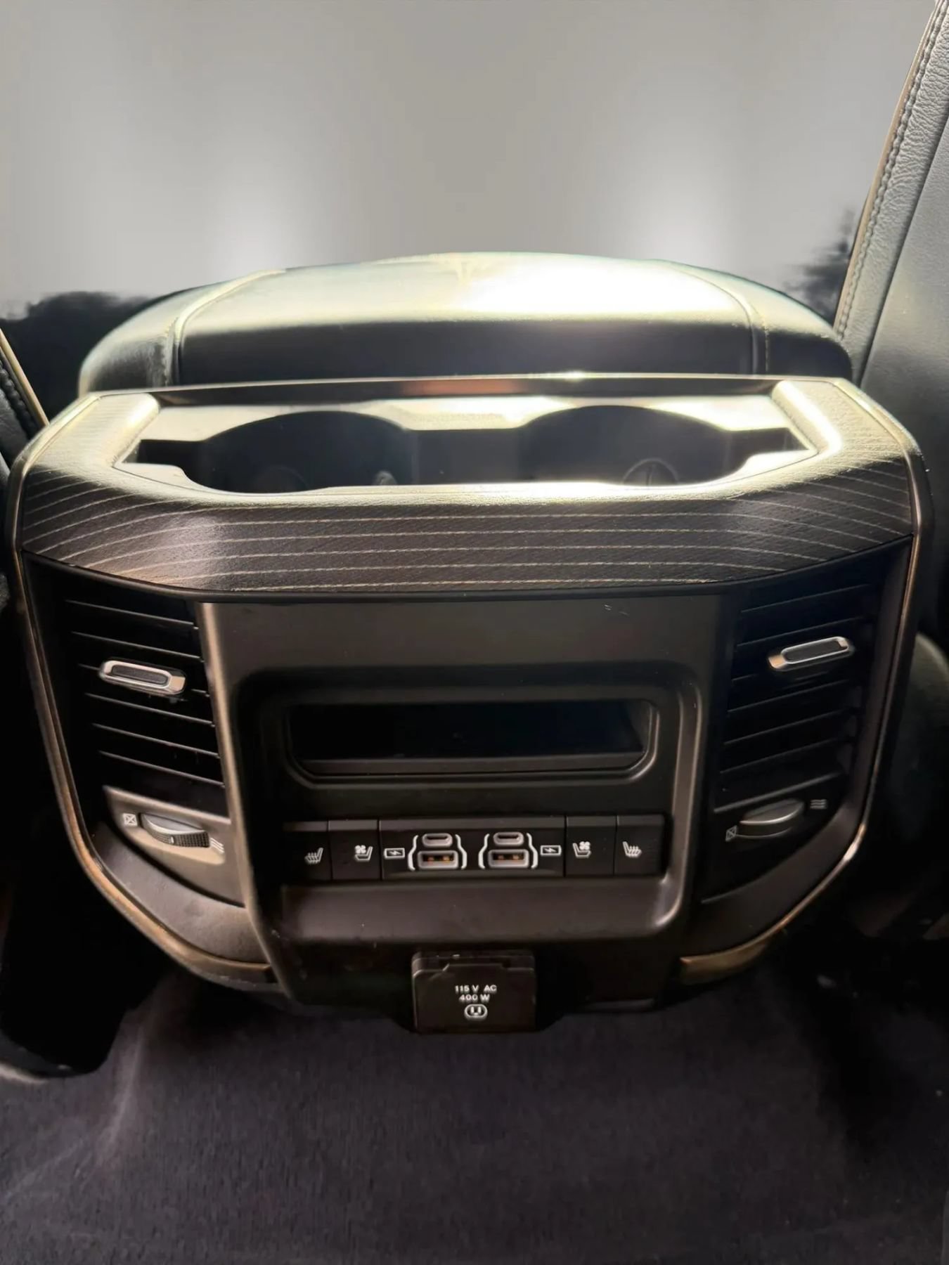 Used 2021 RAM 1500 Limited AWD/4WD image 15