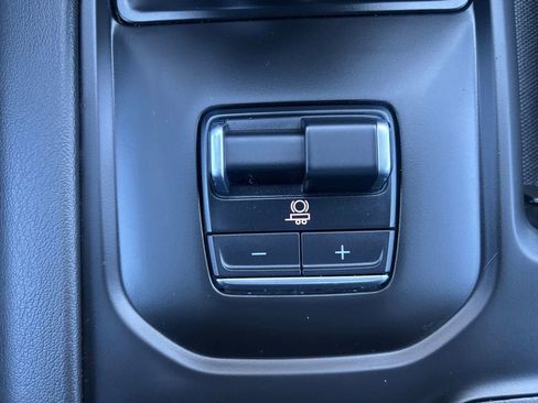 Used 2023 GMC Sierra 1500 Denali w/ Denali Reserve Package image 18