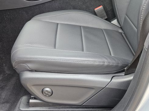 Certified 2025 Mercedes-Benz GLS 450 GLS 450 image 23