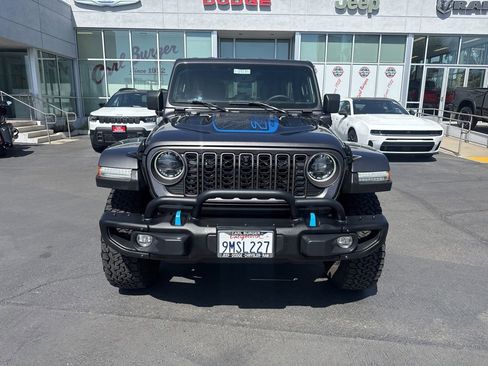Used 2023 Jeep Wrangler Unlimited Rubicon 4xe AWD/4WD image 2