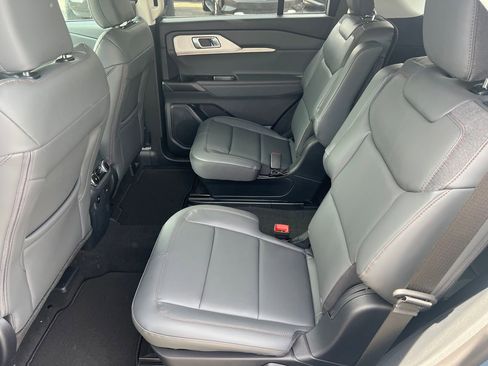 New 2026 Ford Explorer Active w/ Active Comfort Package image 54