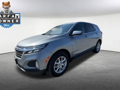 Used 2023 Chevrolet Equinox LT image 4