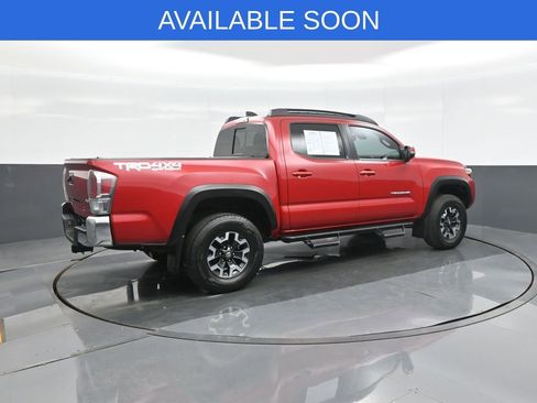 Used 2020 Toyota Tacoma TRD Off-Road image 7