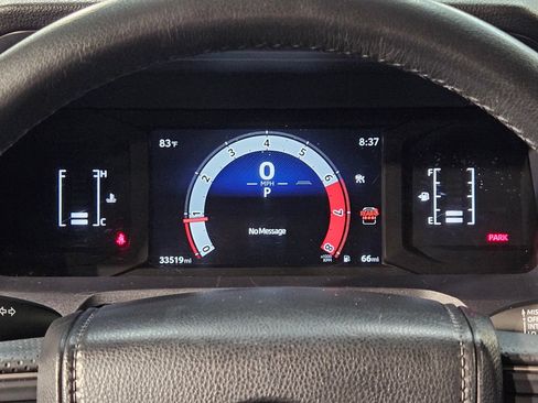 Used 2025 Toyota 4Runner SR5 AWD/4WD image 15