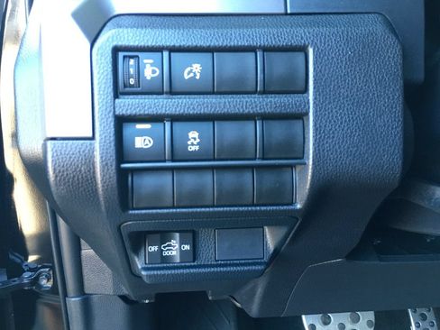 Used 2024 Toyota Tacoma TRD Sport AWD/4WD image 16