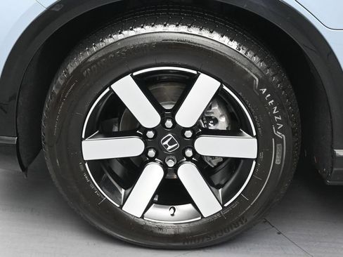 Used 2024 Honda Prologue Touring image 12