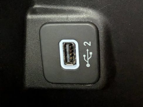 Used 2024 Jeep Wrangler Unlimited Sport AWD/4WD image 21
