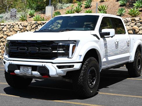 Used 2025 Ford F150 Raptor AWD/4WD image 3