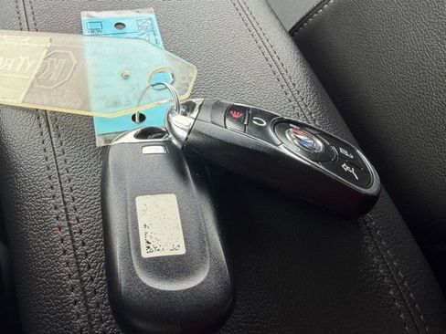 Used 2023 Buick Encore GX Select w/ Sport Touring Package image 33