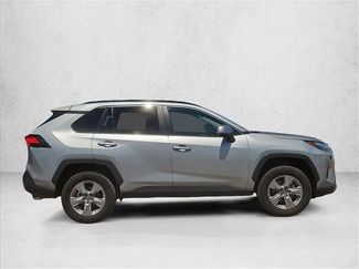 Used 2025 Toyota RAV4 XLE FWD video 4