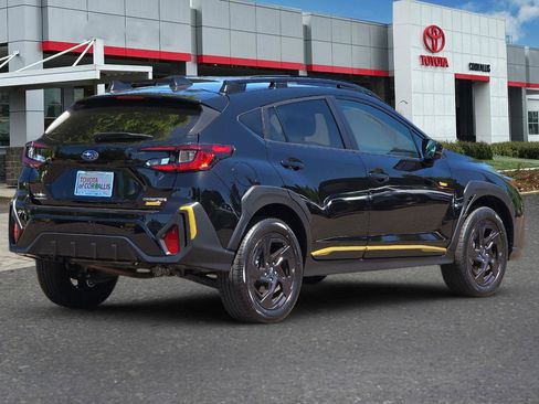 Used 2025 Subaru Crosstrek 2.5i Sport AWD/4WD image 4