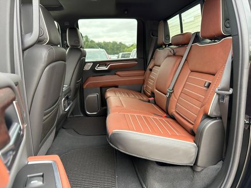 Used 2026 GMC Sierra 2500 Denali Ultimate AWD/4WD image 27