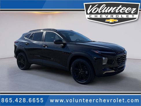 New 2026 Chevrolet Trax ACTIV w/ Driver Confidence Package image 1