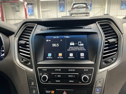 Used 2017 Hyundai Santa Fe Sport AWD/4WD image 18
