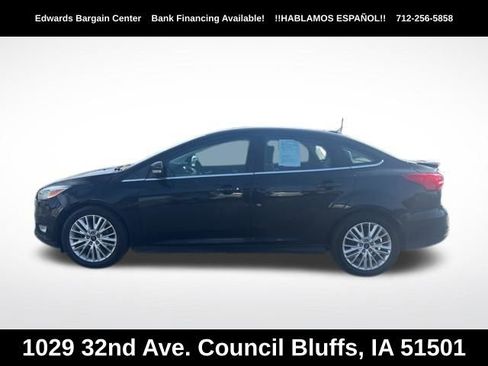 Used 2016 Ford Focus Titanium w/ Titanium Cold Weather Package FWD image 4