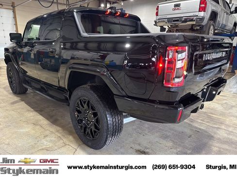 New 2026 GMC Hummer EV 4x4 Crew Cab image 7
