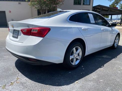 Used 2024 Chevrolet Malibu LT FWD image 5