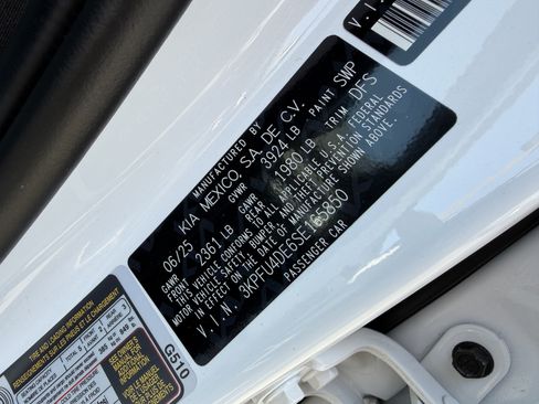 Certified 2025 Kia K4 EX FWD image 28