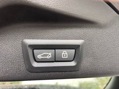 Used 2020 BMW X5 xDrive40i w/ Convenience Package image 18