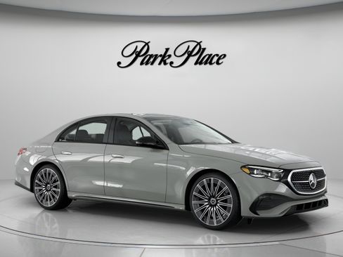 Used 2026 Mercedes-Benz E 350 Sedan image 31